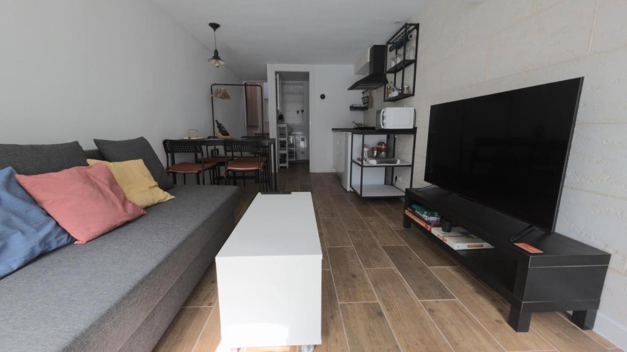 Suite Duplex Con Terraza Independiente Brunete Εξωτερικό φωτογραφία